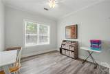 1002 River Oaks Drive - Photo 35
