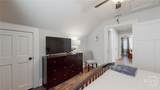 430 Lawton Avenue - Photo 36
