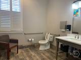 570 York Street - Photo 19