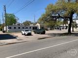570 York Street - Photo 24