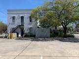 570 York Street - Photo 5
