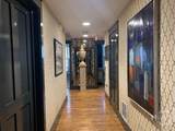 570 York Street - Photo 9
