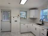 239 Jenks Street - Photo 17