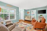 401 Cromwell Road - Photo 10