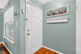 401 Cromwell Road - Photo 8