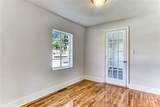 1928 Skidaway Road - Photo 11