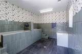 1150 Perry Lane - Photo 15