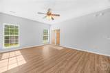 8 Falkland Avenue - Photo 11