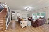 108 Pickett Fence Lane - Photo 16