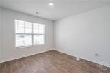 1004 Bergamot Road - Photo 6