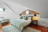 415 Whitaker Street - Photo 47