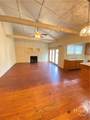 410 Hall Street - Photo 6