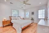916 Maupas Avenue - Photo 39