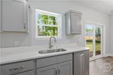 6 Josselson Street - Photo 11