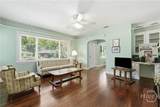 6 Linden Drive - Photo 3