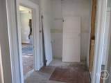 640 Maupas Avenue - Photo 10