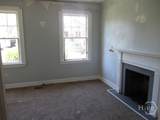 640 Maupas Avenue - Photo 15