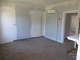 640 Maupas Avenue - Photo 7