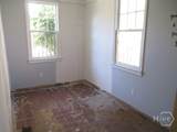 640 Maupas Avenue - Photo 9