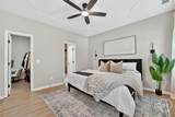 111 Coach House Square - Photo 17