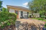 111 Coach House Square - Photo 29