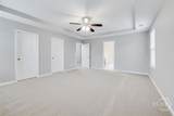 807 Hyacinth Circle - Photo 23