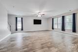 807 Hyacinth Circle - Photo 6