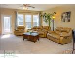 933 Young Way - Photo 8