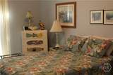 9 17th Place - Photo 16