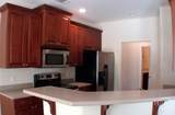 216 Carlisle Way - Photo 4