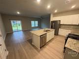 305 Lillian Street - Photo 6