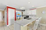 1707 Strand - Photo 6
