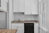 902 Barnard Street - Photo 16