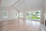 109 Grand Harbor Circle - Photo 17