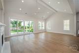111 Grand Harbor Circle - Photo 15