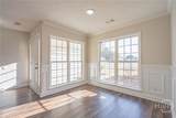 404 Sir Arthur Court - Photo 8
