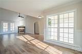 404 Sir Arthur Court - Photo 9