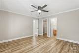 431 Montgomery Street - Photo 2