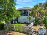 1102 Lovell Avenue - Photo 3