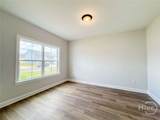 405 Buckingham Drive - Photo 6