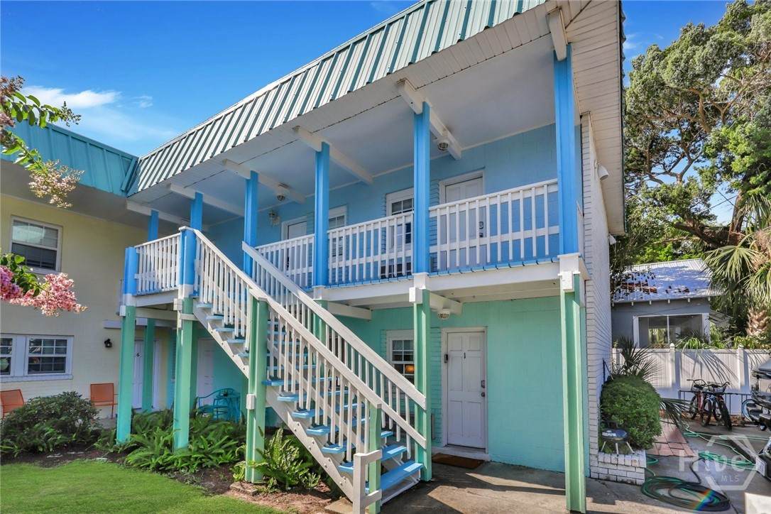 1608 Jones Avenue - Photo 1