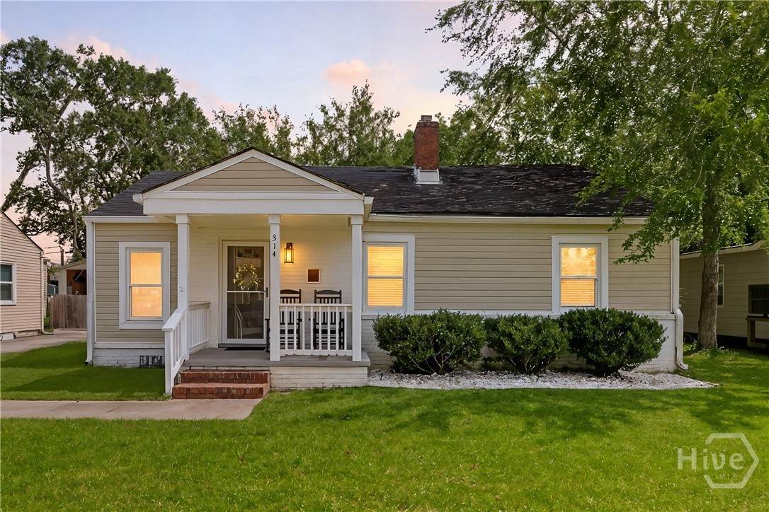 314 58th Street - Photo 1