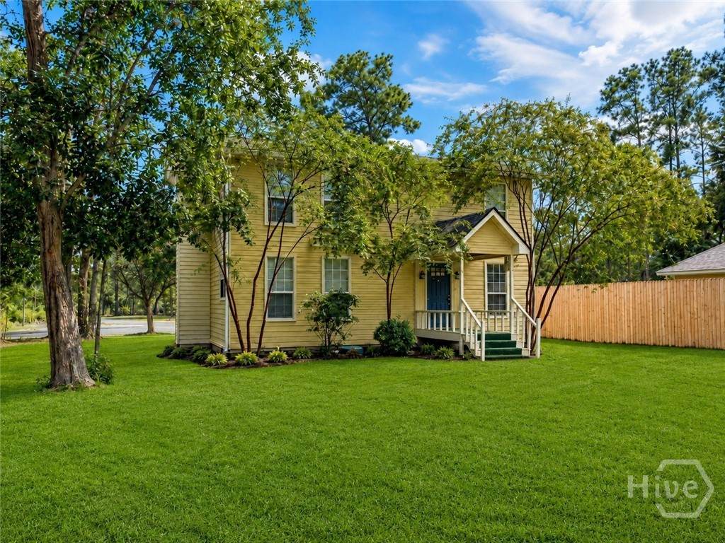91 Holly Circle - Photo 1