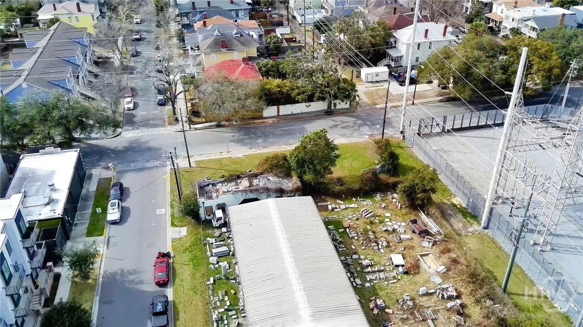 918 Broad Street - Photo 1