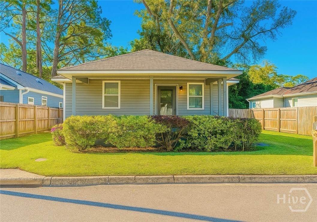 1827 Greenville Street - Photo 1