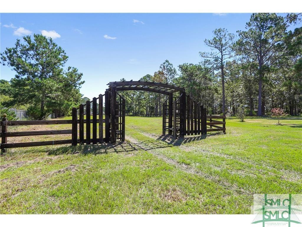 1522 Quacco Road - Photo 1