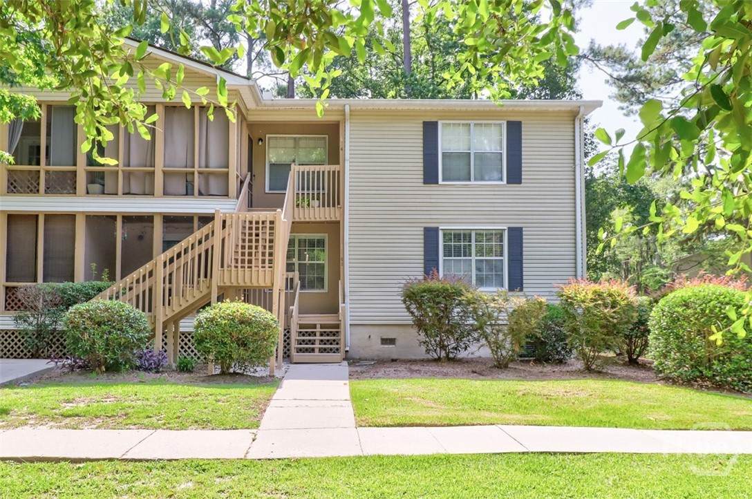 401 Cromwell Road - Photo 1