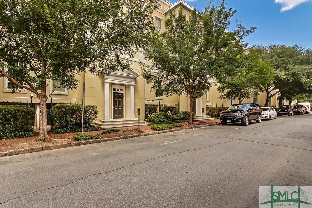 334 Jones Street - Photo 1