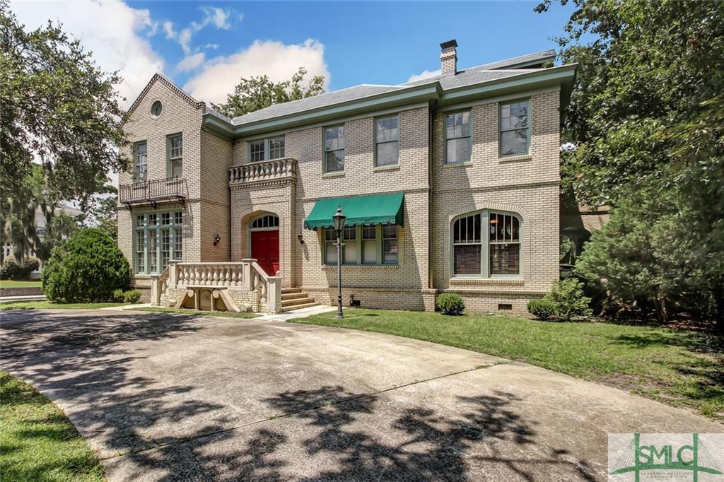 624 Victory Drive - Photo 1