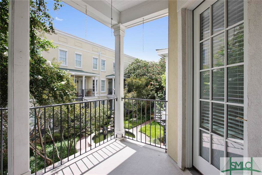 317 Charlton Street - Photo 1